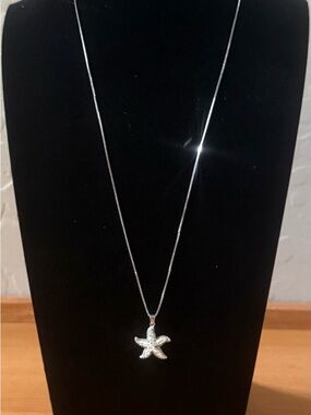 Silver Tone Starfish Pendant Necklace – 20” Chain | Coastal Beachy Style